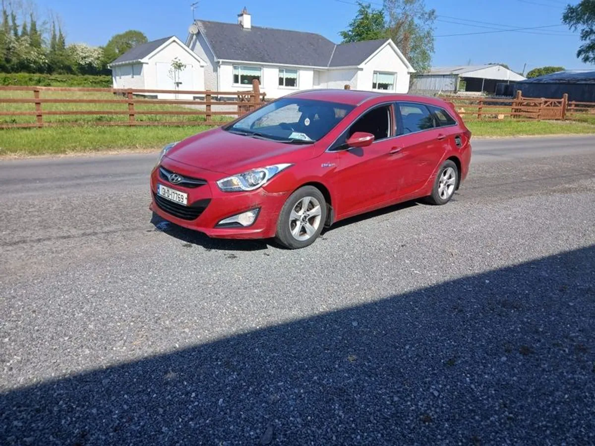 2013 Hyundai I40 Estate Diesel - Image 1