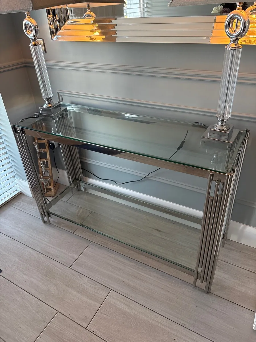 Hall console table - Image 1