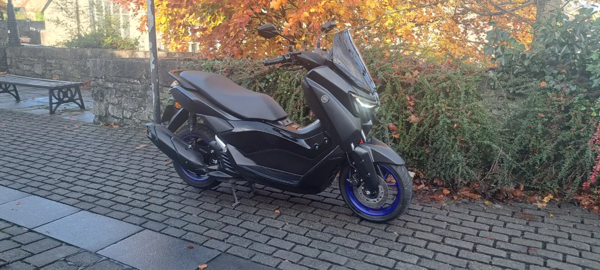 2025 Yamaha Nmax125 - Image 1