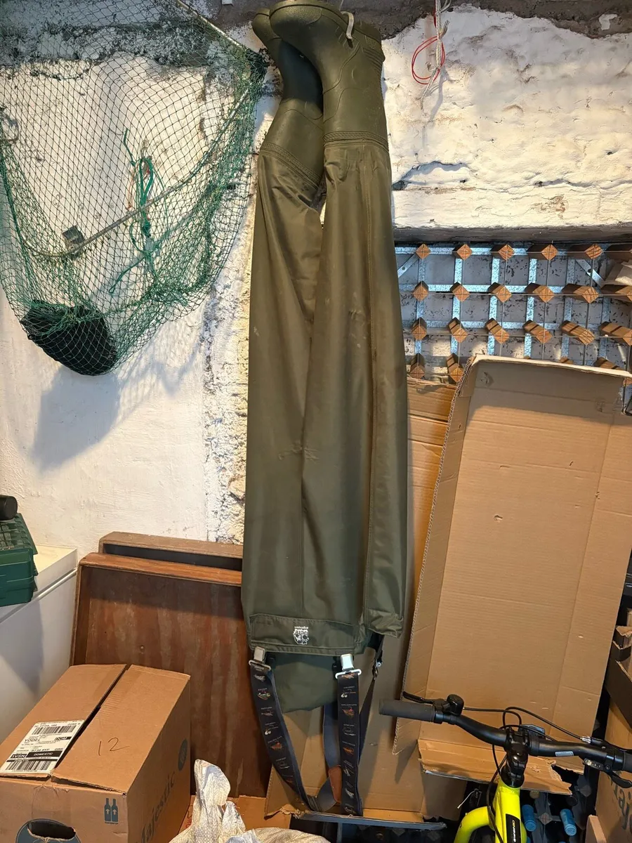 Behr Angelsport Waders - Image 1