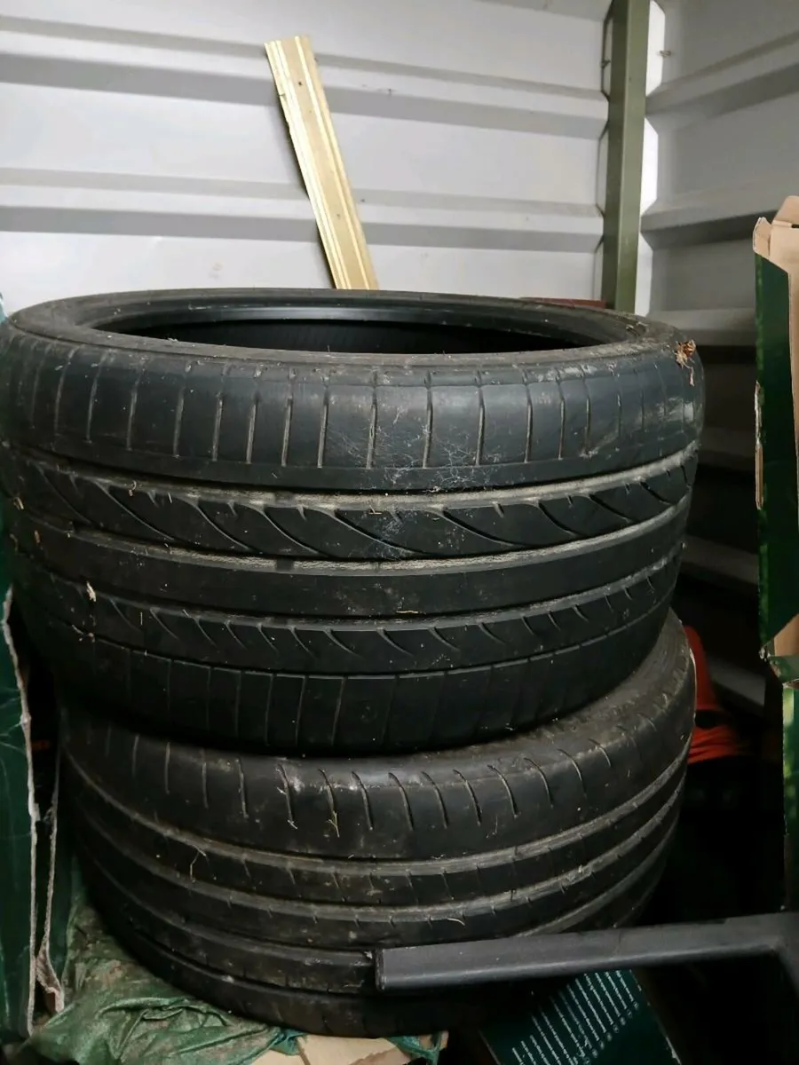 Mercedes-Benz CLS tyres - Image 1