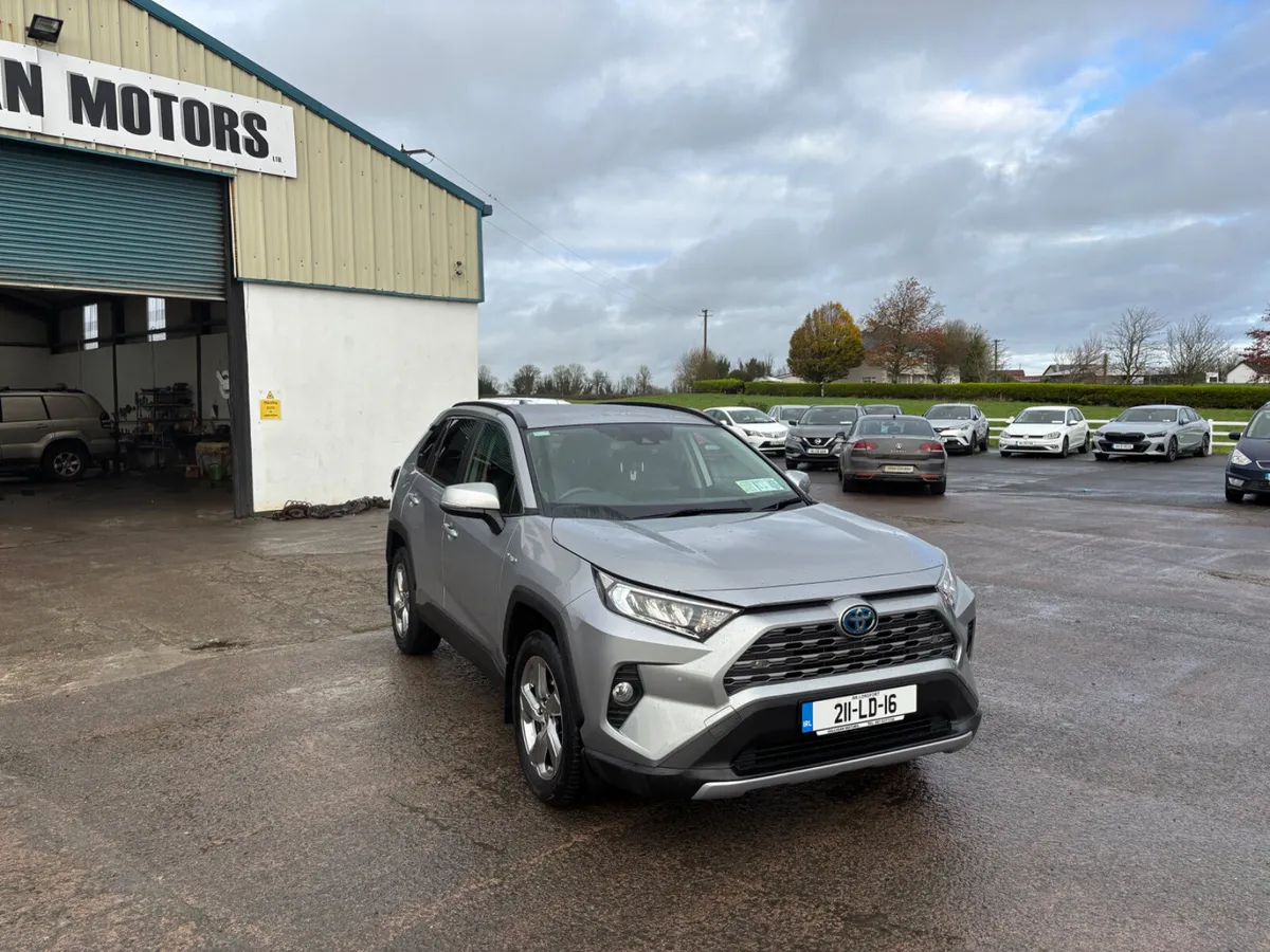 Toyota RAV4 2021 - Image 2