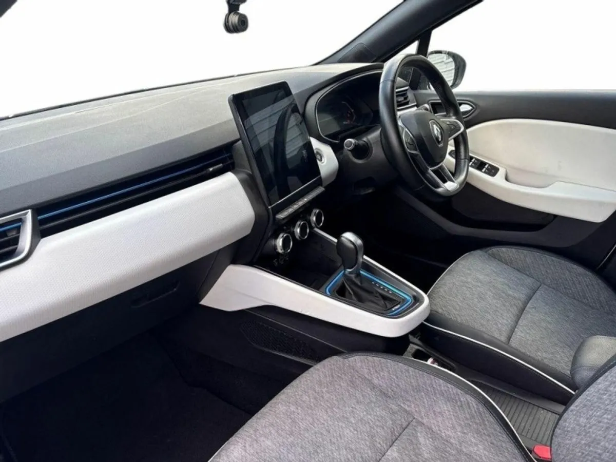 Renault Clio Dynamique E-TECH Hybrid 140 Auto - Image 4