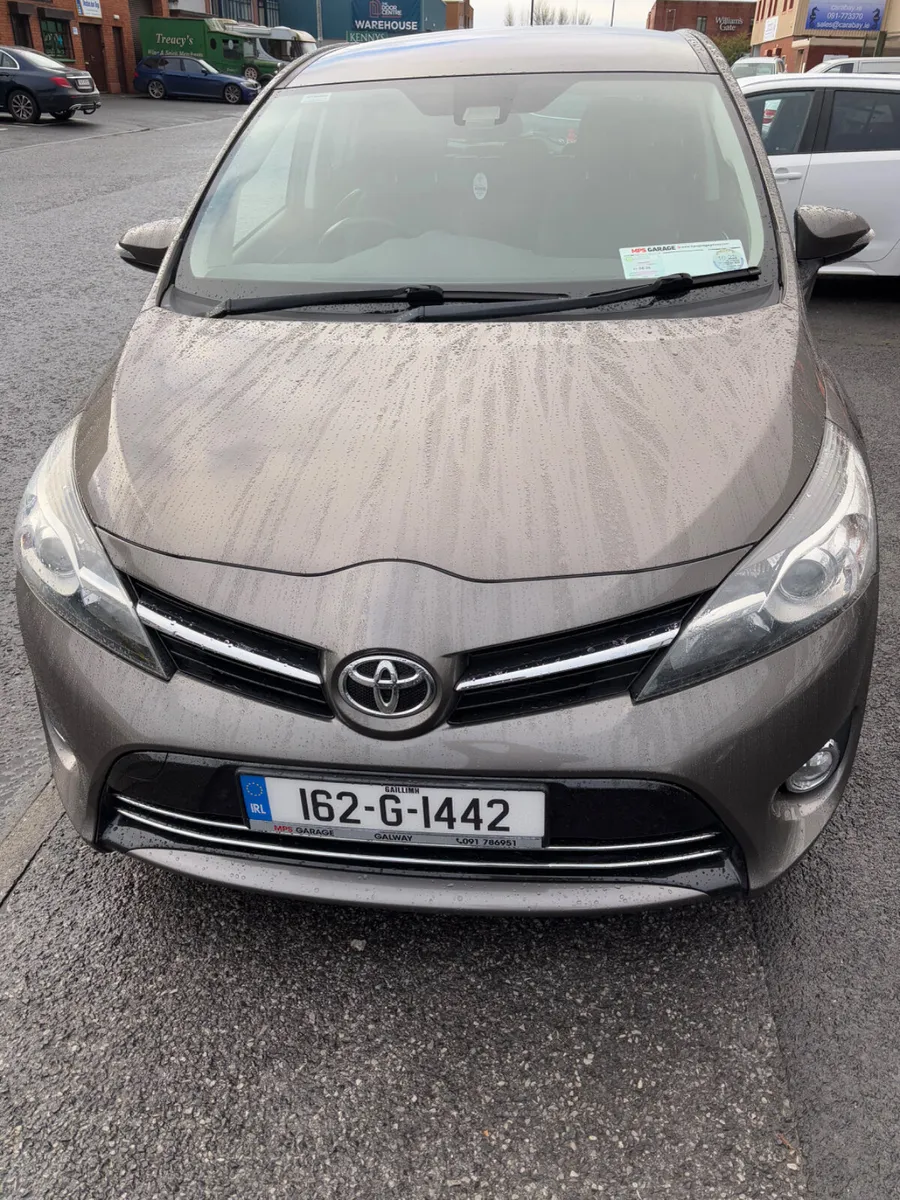 2016 Toyota Verso 1.6 D-4D Sky view 7 SEATER - Image 4