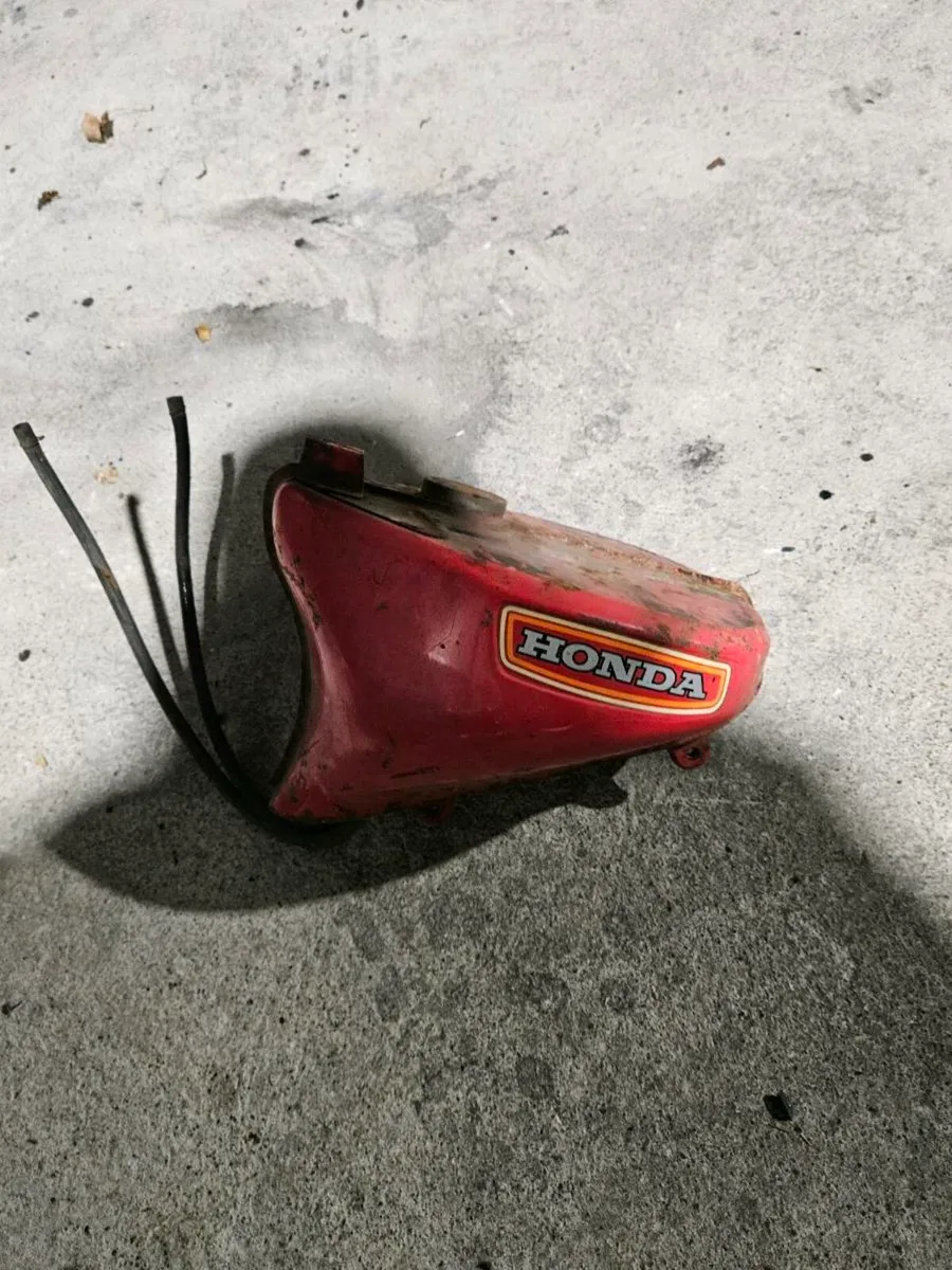 Honda 50 parts - Image 2