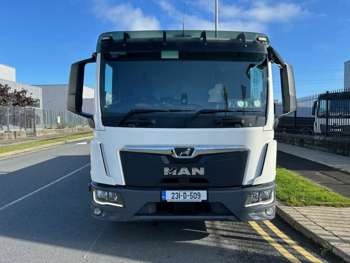 Man TGL Tipper 7.5T - Image 2