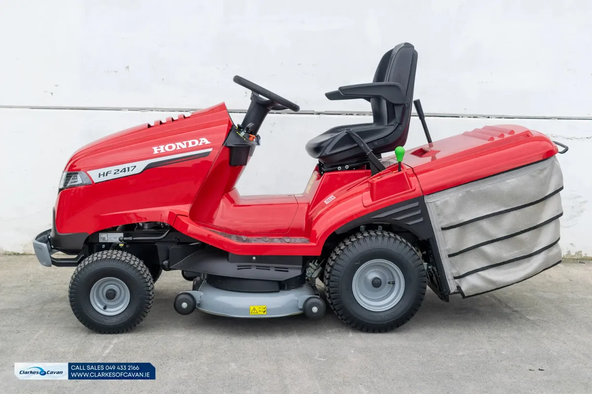 Demo Honda HF 2417 Lawnmower - Image 4