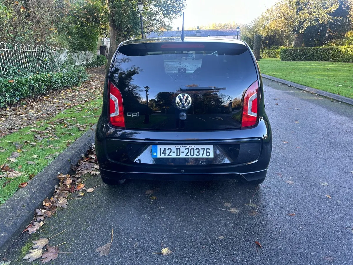 Volkswagen High Up - Image 4