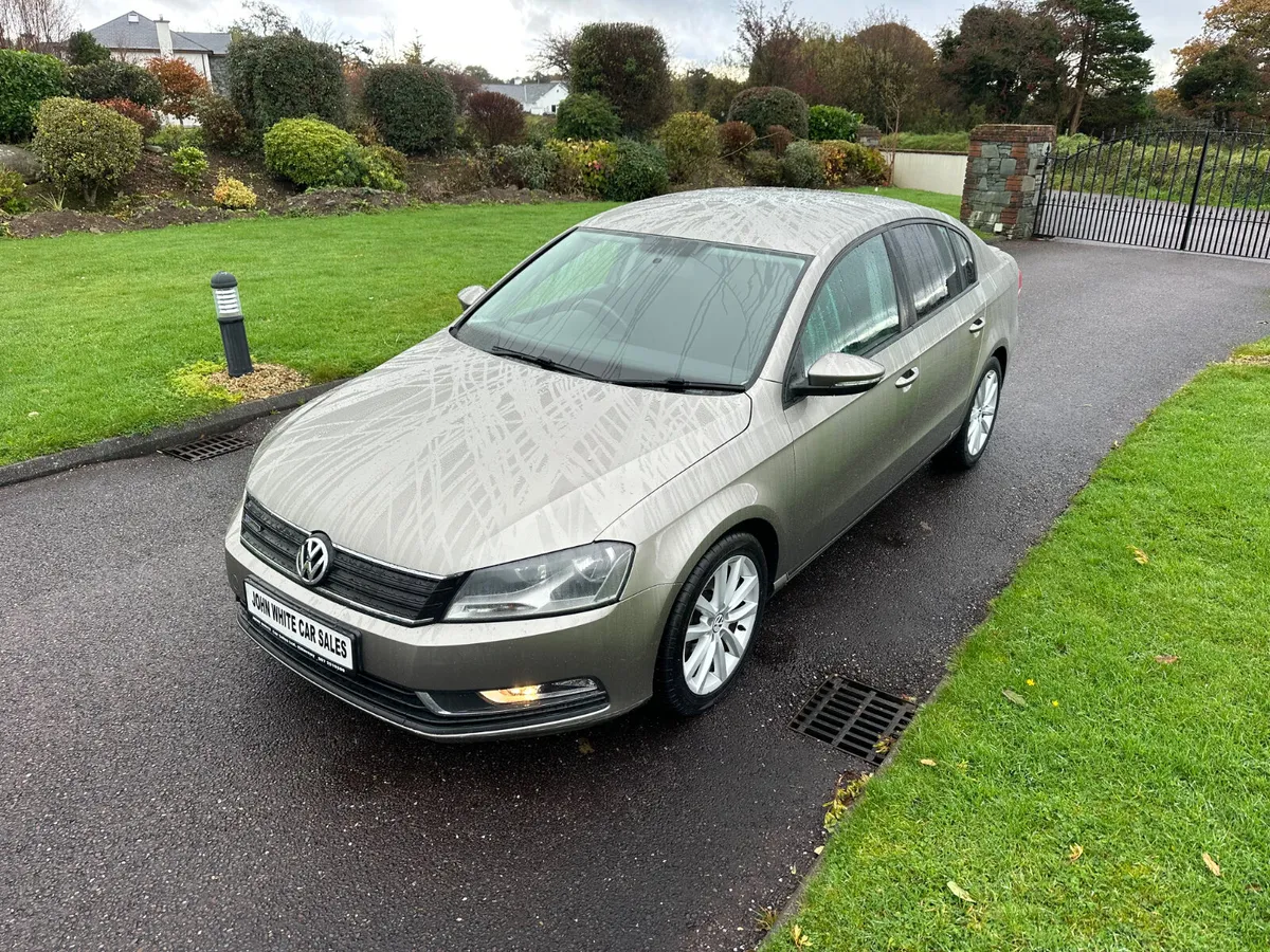 Volkswagen Passat 1.6 TDI (low low kms ) - Image 1