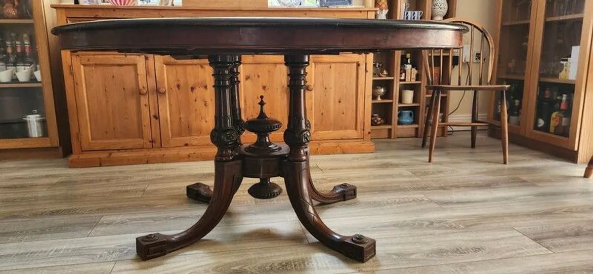 Beautiful Victorian folding table - Image 4