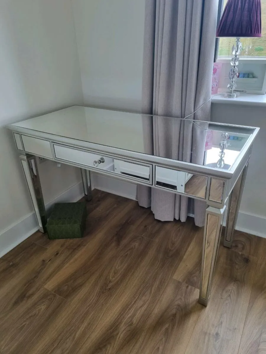 Mirrored Dressing Table & Matching Bedside Lockers - Image 1