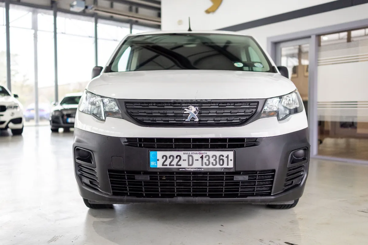 Peugeot Partner ACTIVE 1.5 BLUE HDI 10 100 6.3 2DR - Image 2