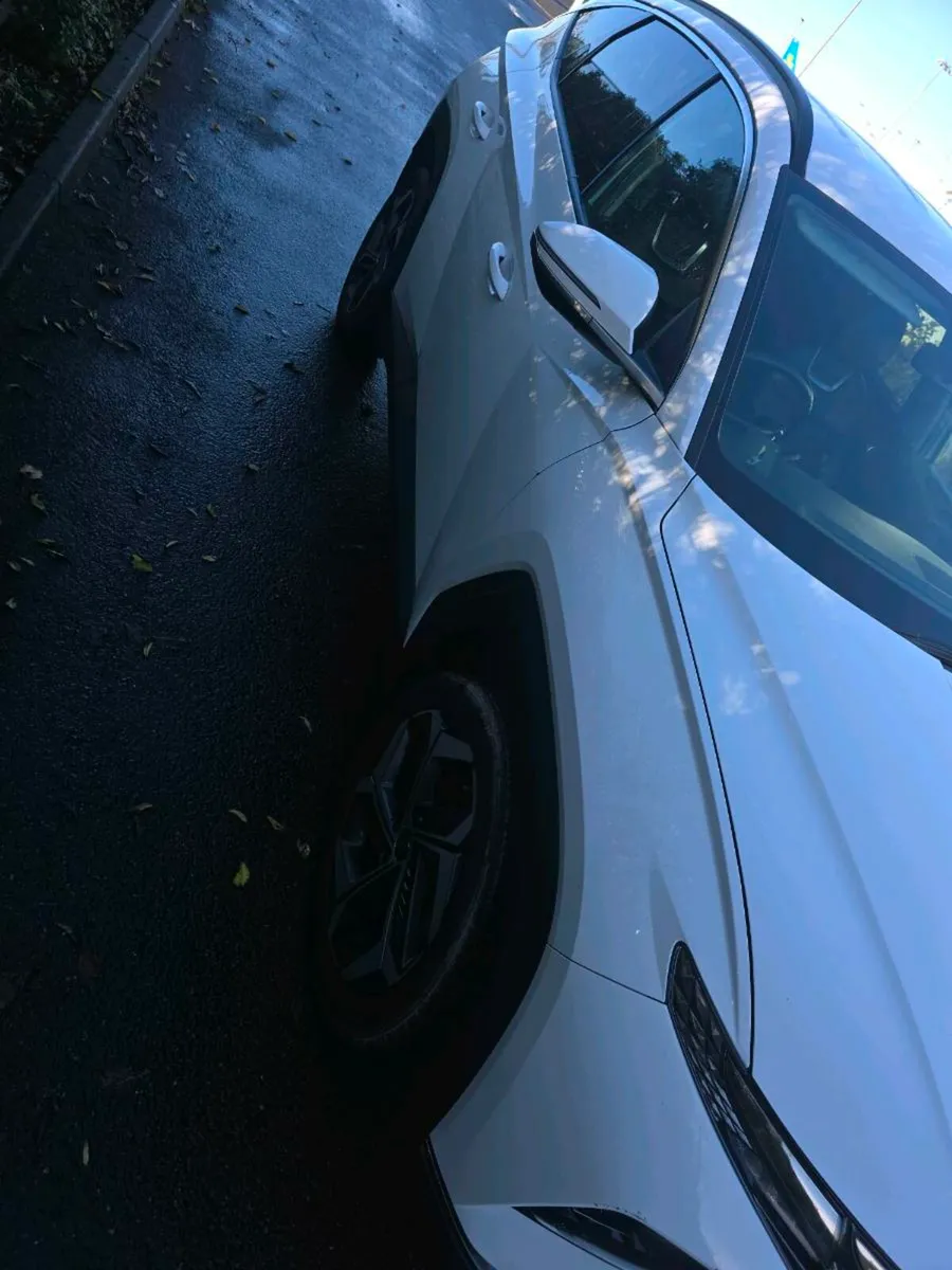 Hyundai Tucson Automatic 1.6 hybrid Bargain €22750 - Image 2