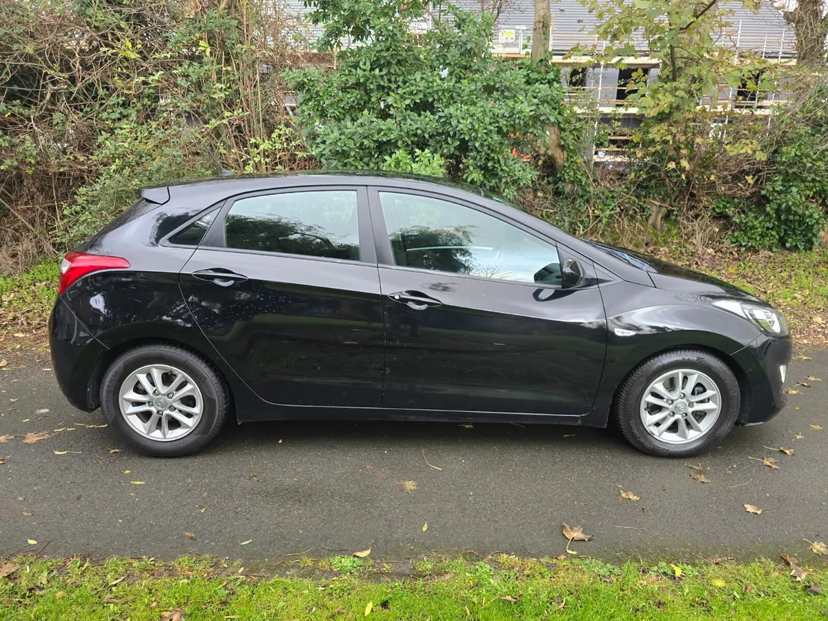 2013 Hyundai i30 - Image 2
