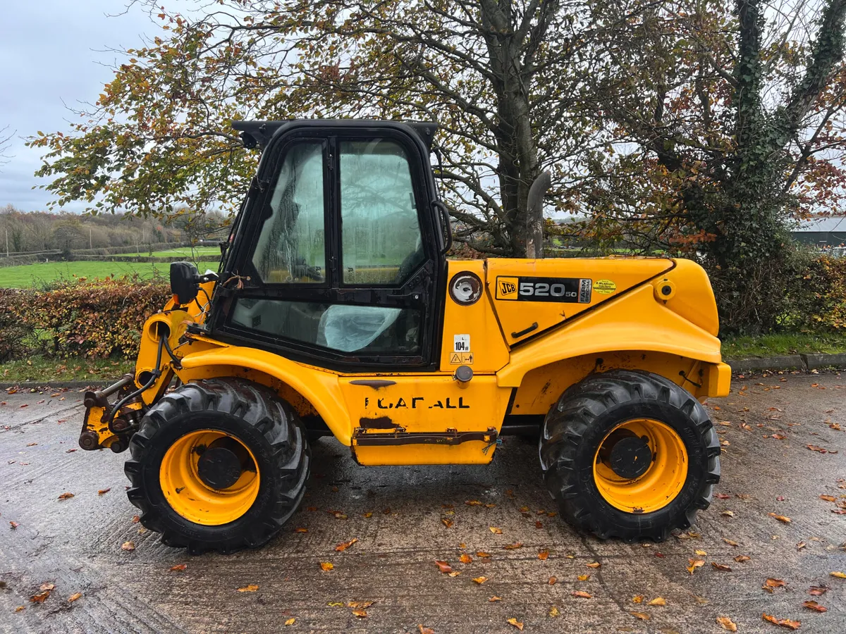 JCB 520-50 Telehandler - Image 1