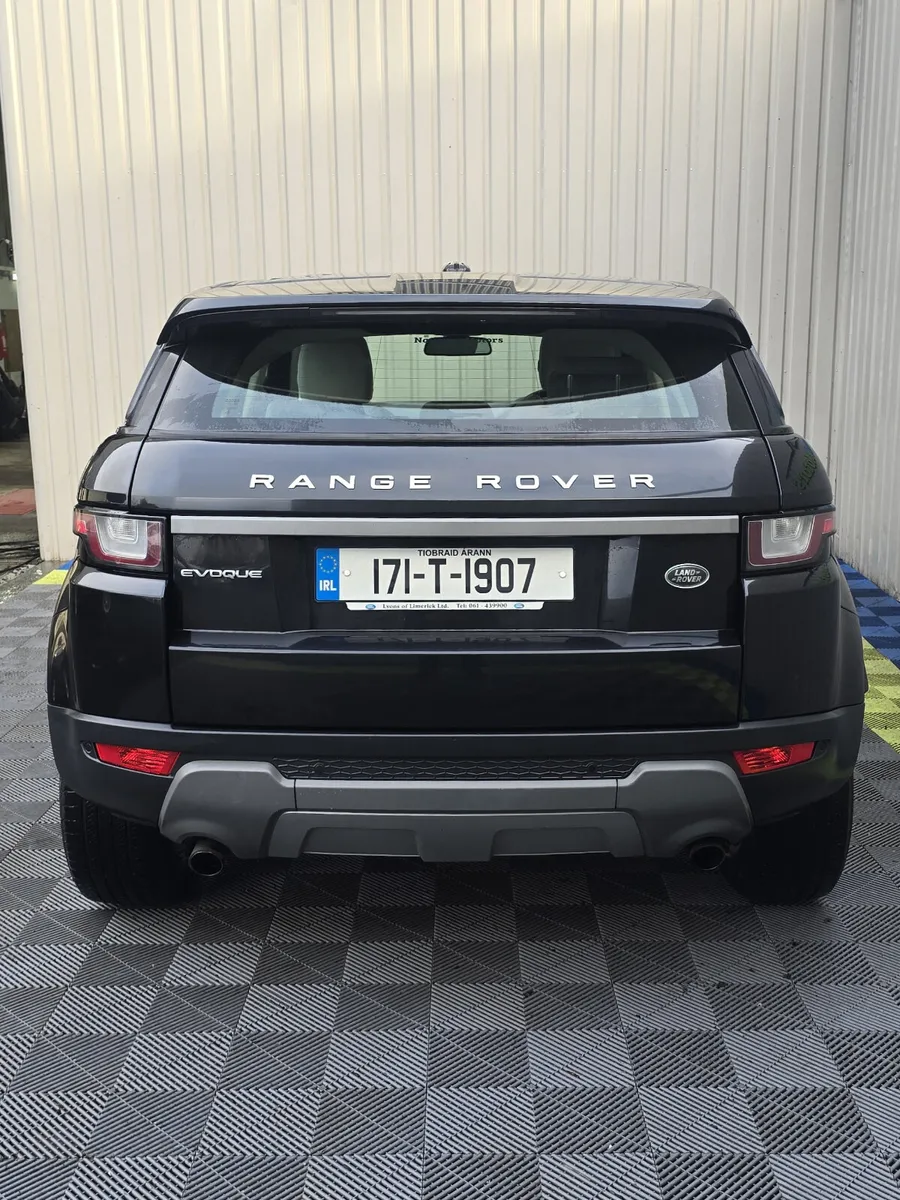 2017 Range Rover Evoque 2.0 TD4 SE Automatic - Image 4