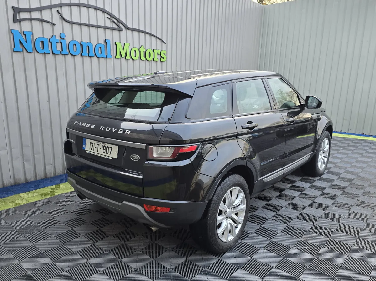 2017 Range Rover Evoque 2.0 TD4 SE Automatic - Image 3