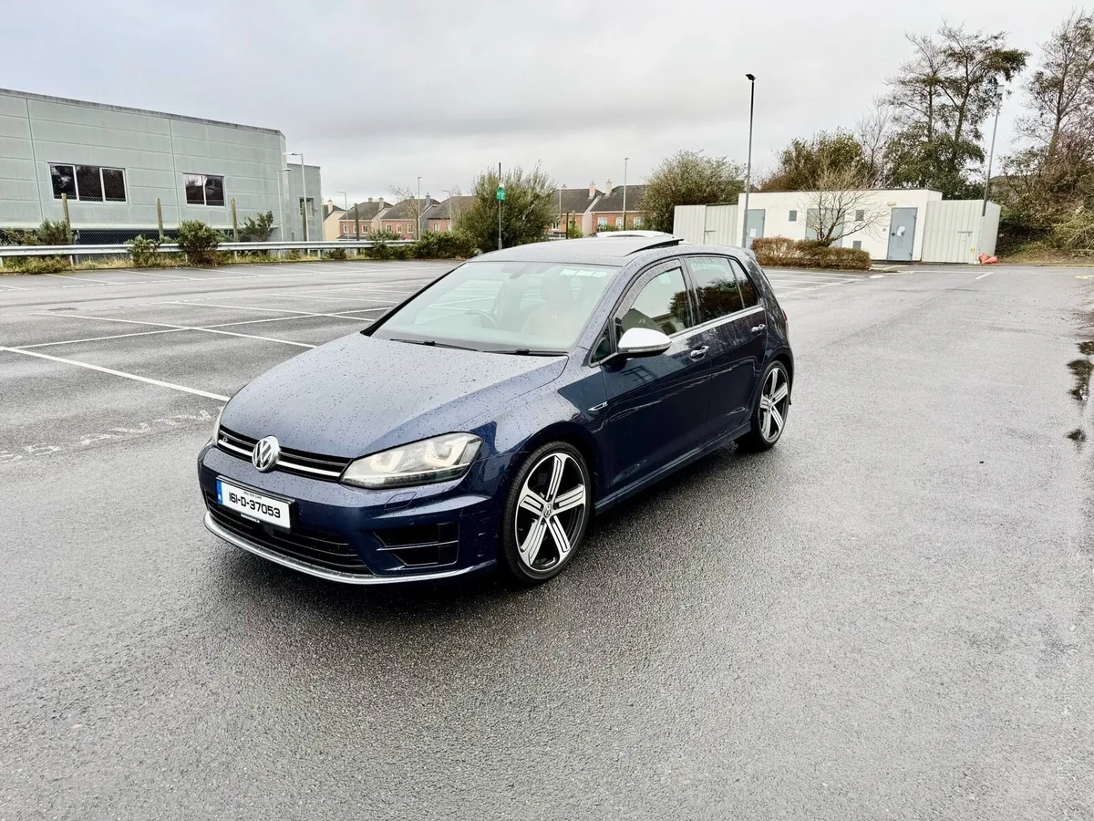 2016 Volswagen Golf R 2.0 TSI  DSG 4Motion - Image 3