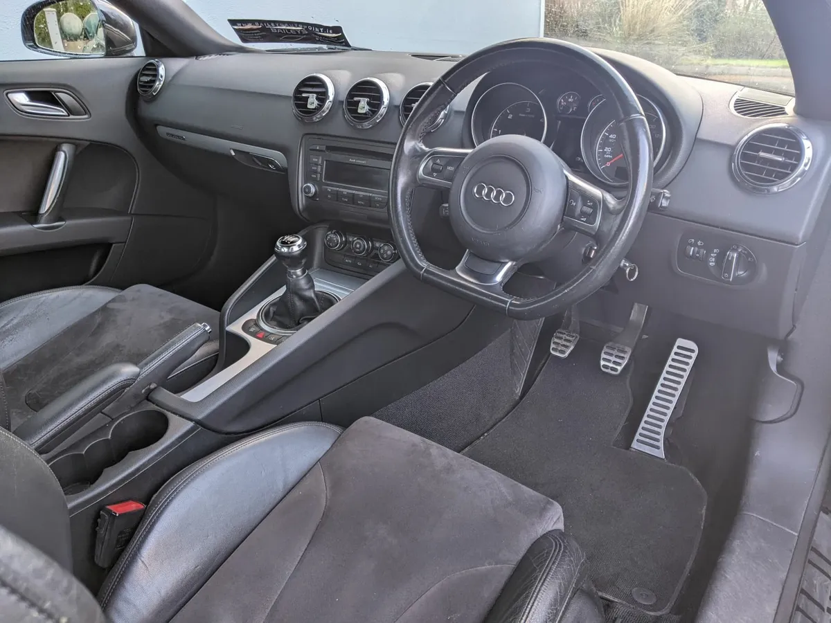 Audi TT 2008 - Image 2