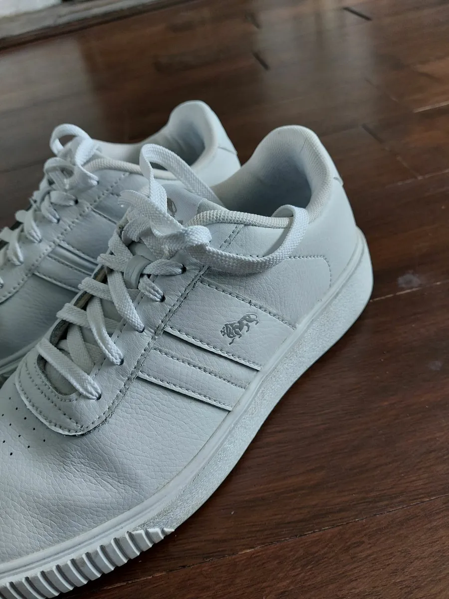 Lonsdale trainers size 6 - Image 2