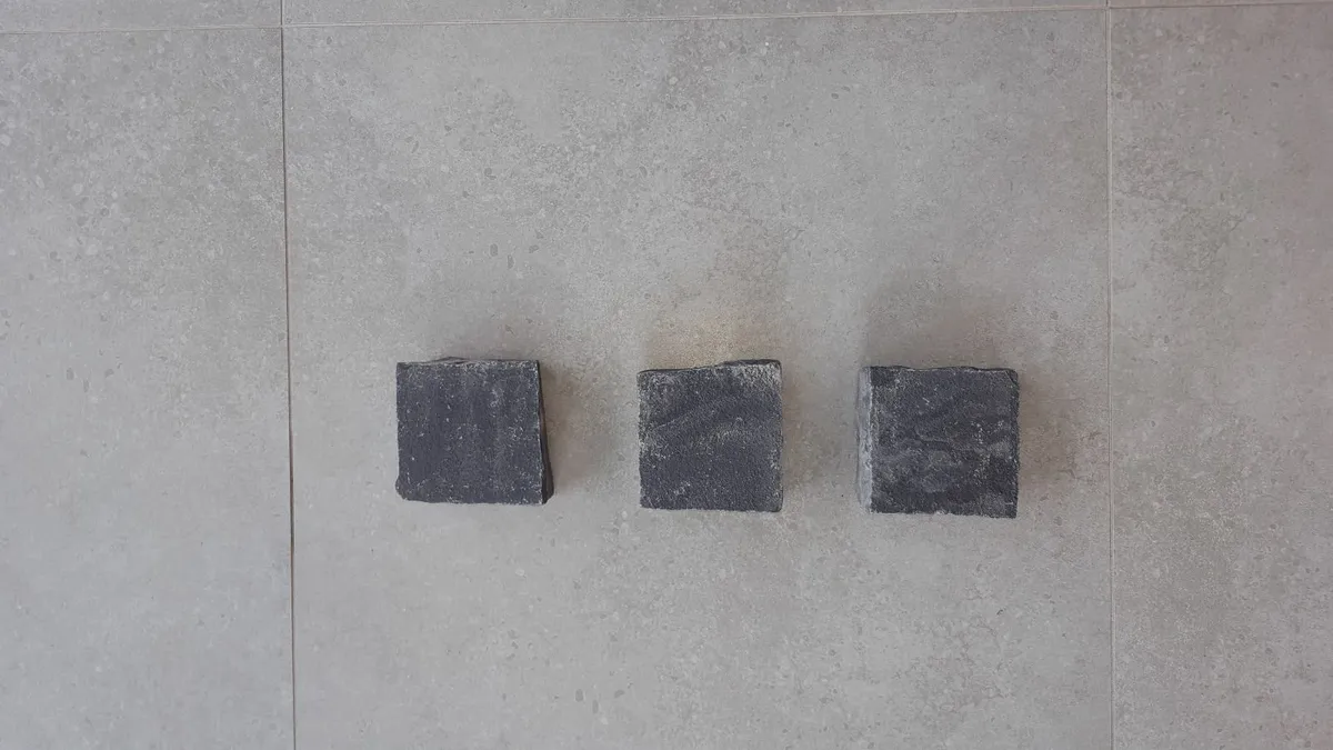 Black Limestone Setts - Image 2