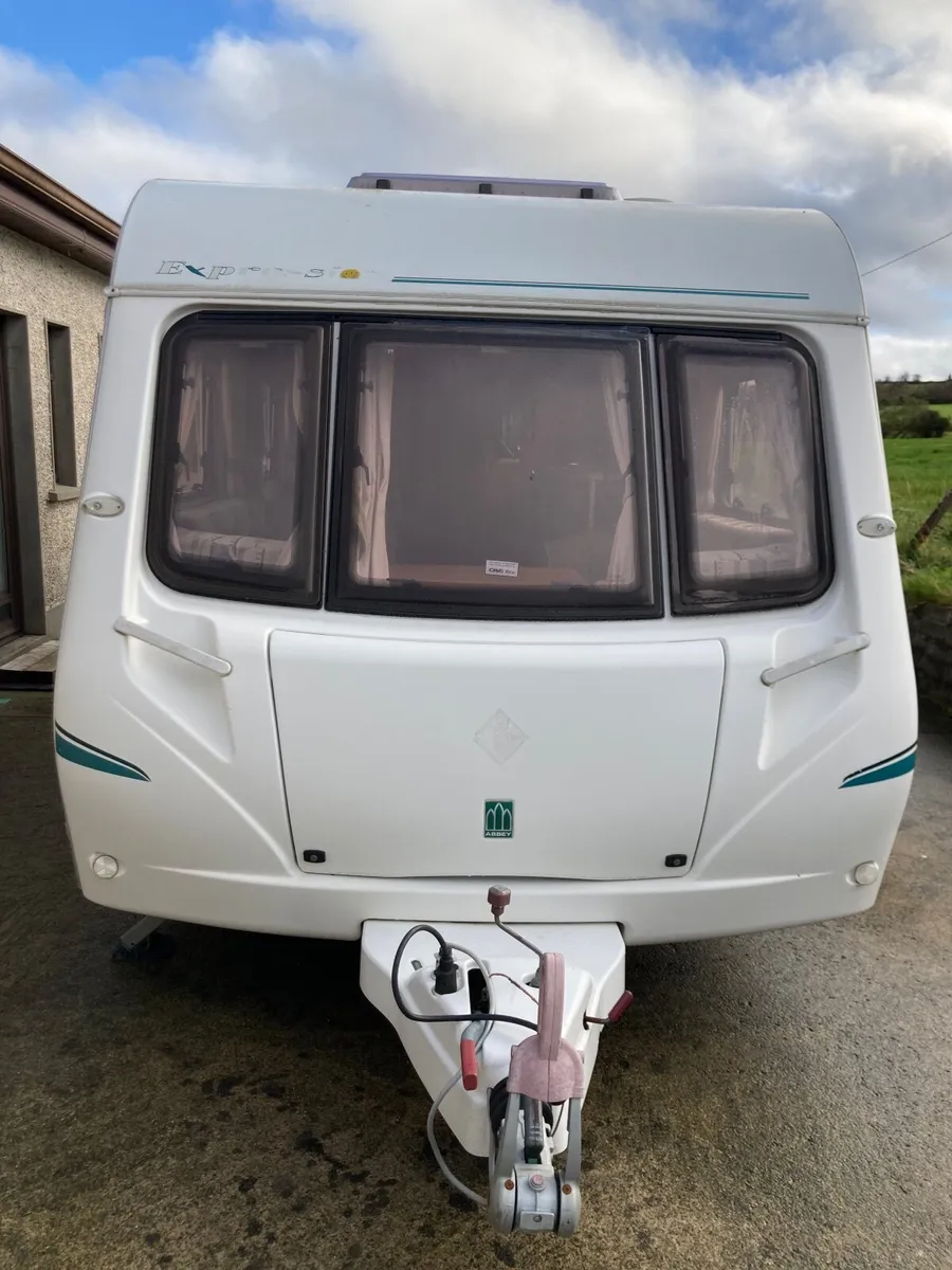 Caravan - Image 1
