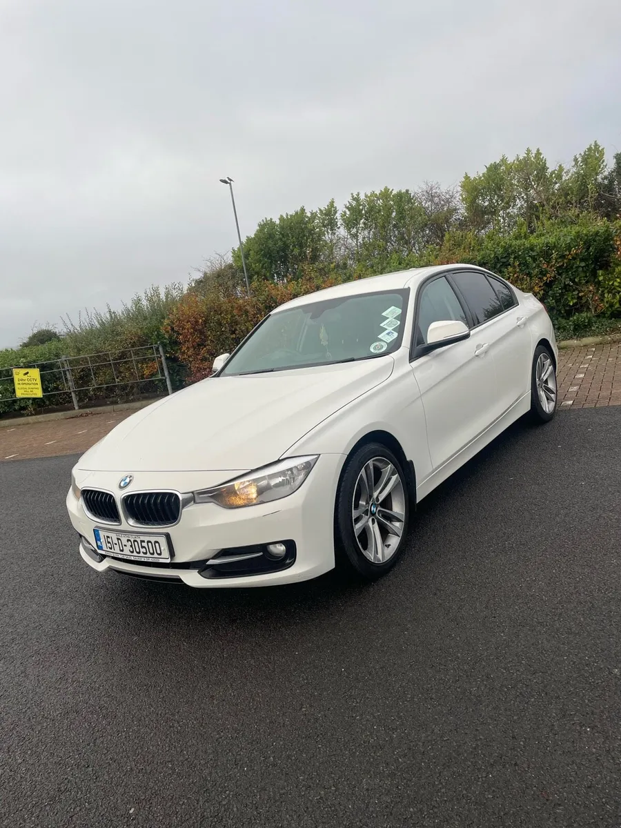 BMW 318D - Image 2