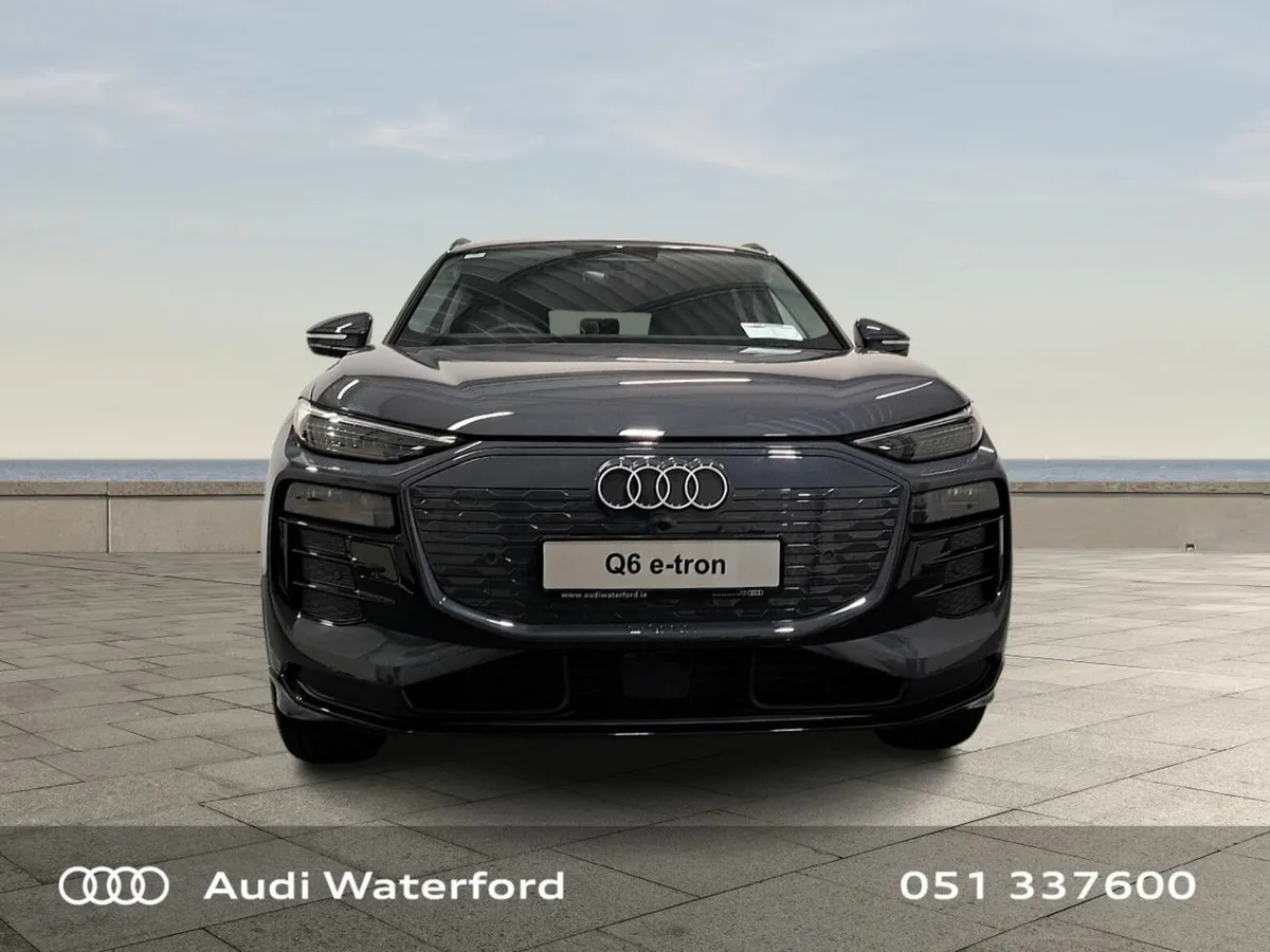 Audi Q6 e-tron Performance Advance from €795 per m - Image 4