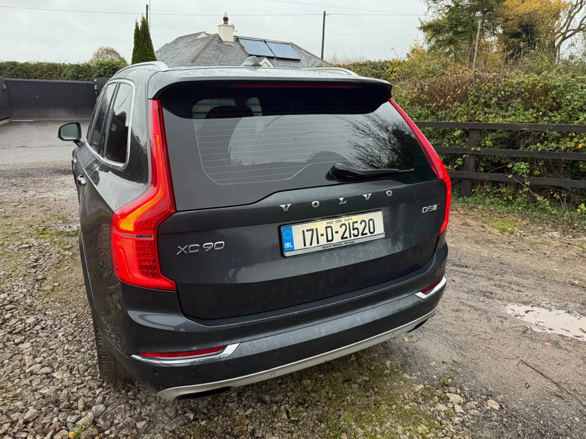 Volvo XC90 2017 - Image 4