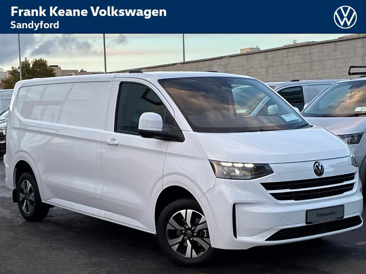 Volkswagen Transporter TRENDLINE PLUS AUTO 30 LWB - Image 1
