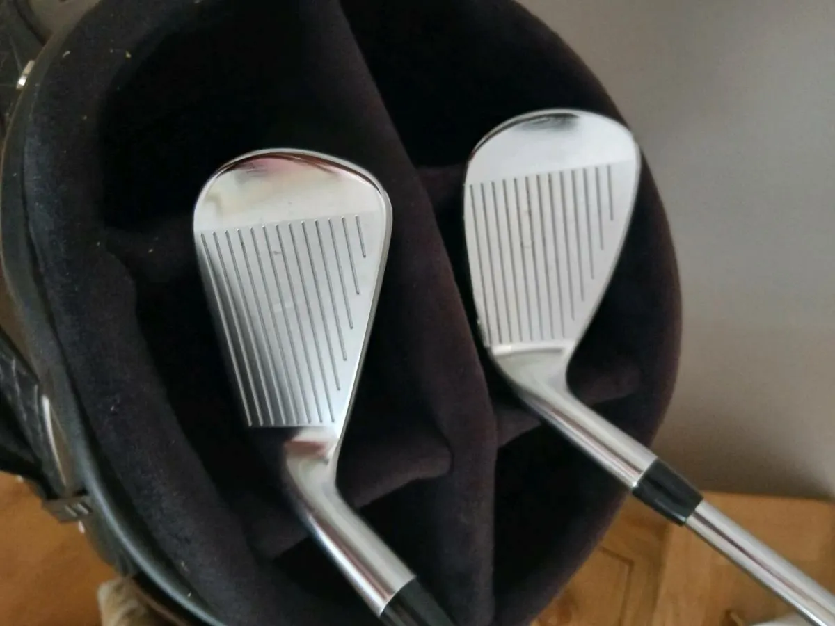 Titleist T200 irons - Image 4