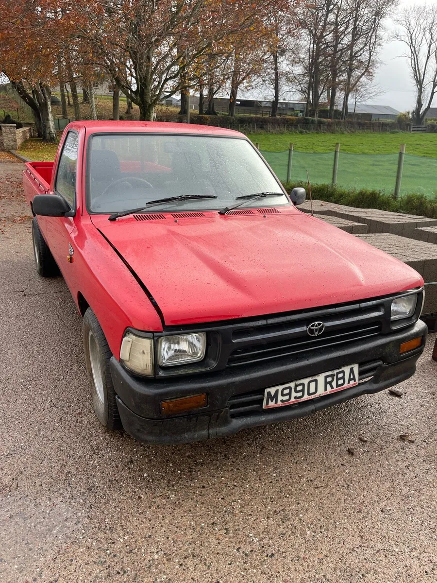 toyota hilux mk3 - Image 1