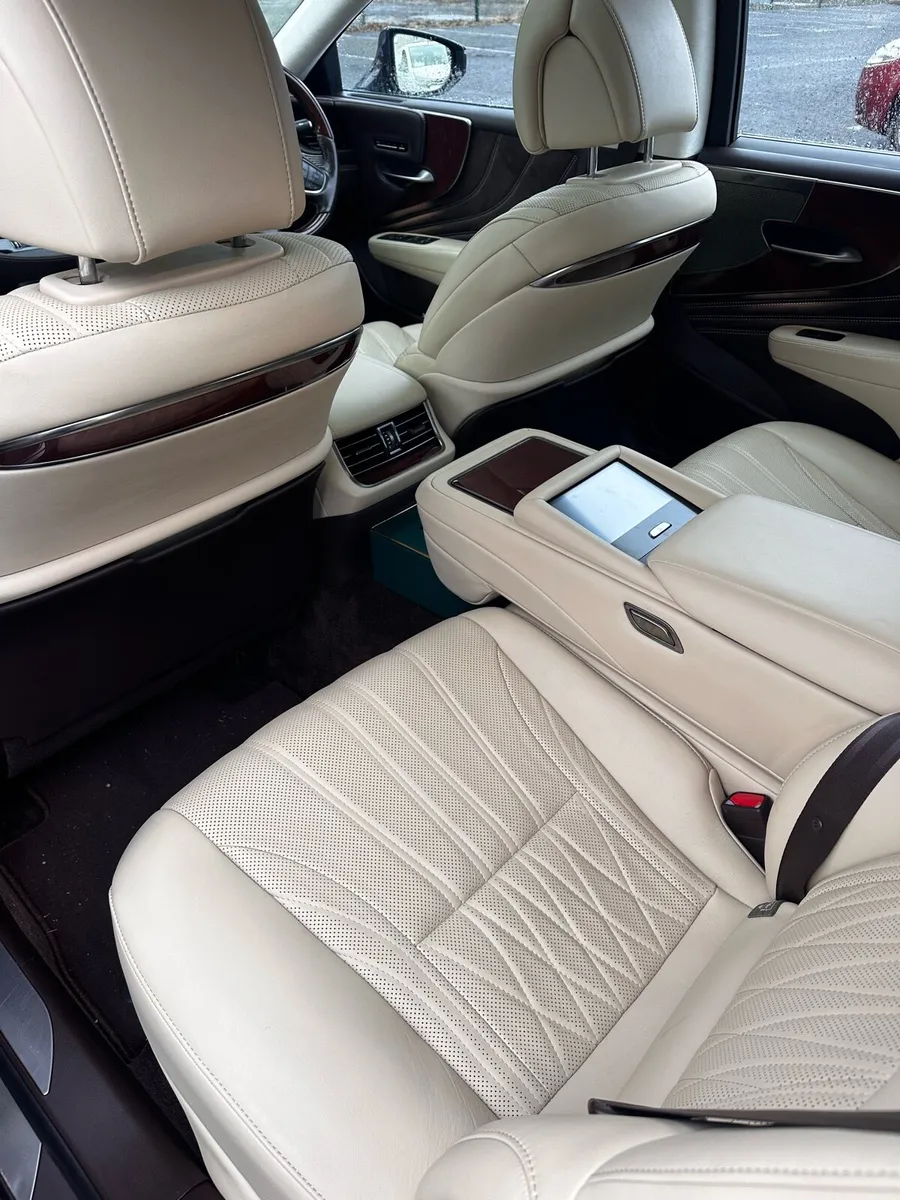 Lexus LS 500h - Image 3