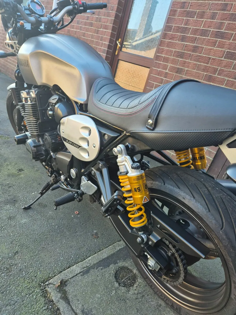 YAMAHA XJR 2016 - Image 3