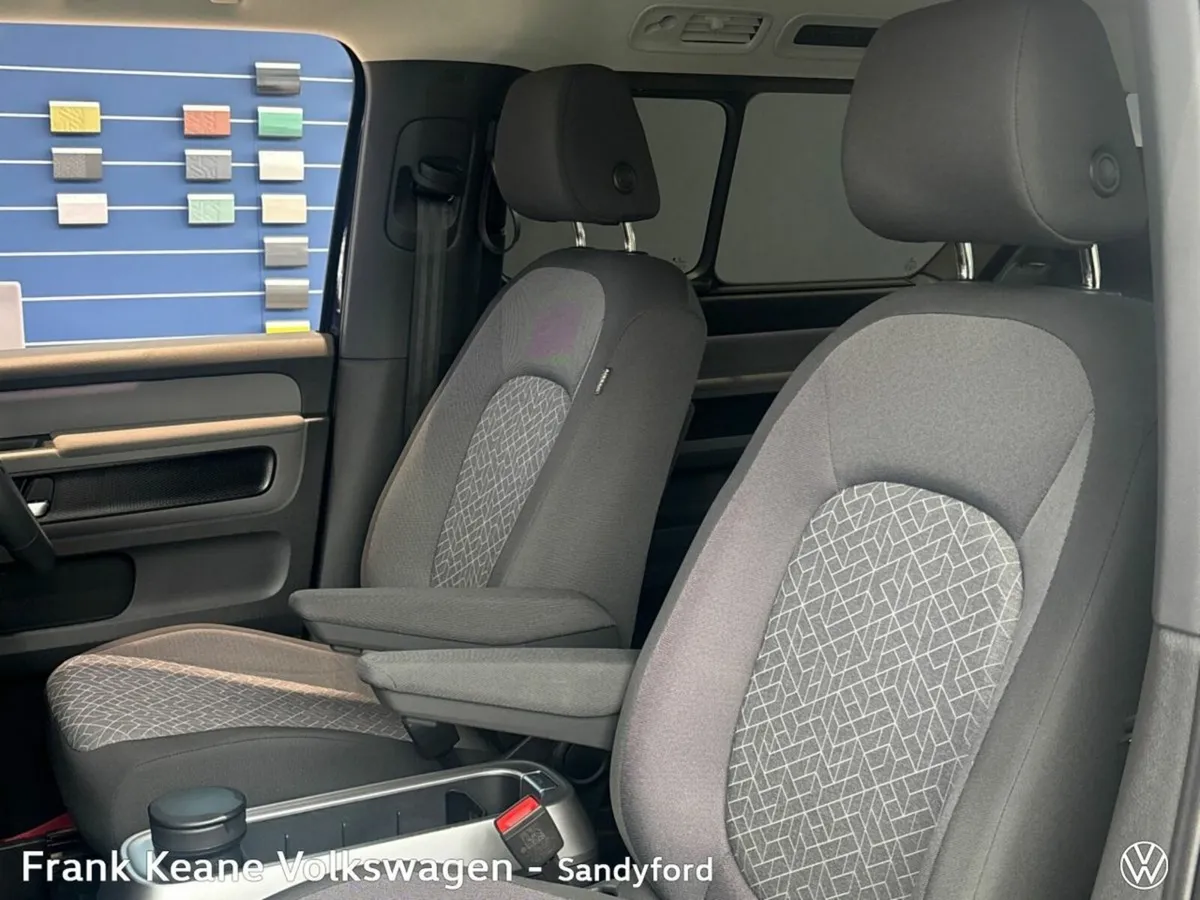Volkswagen ID.Buzz STYLE 86KWH 286BHP *0% FINANCE* - Image 3