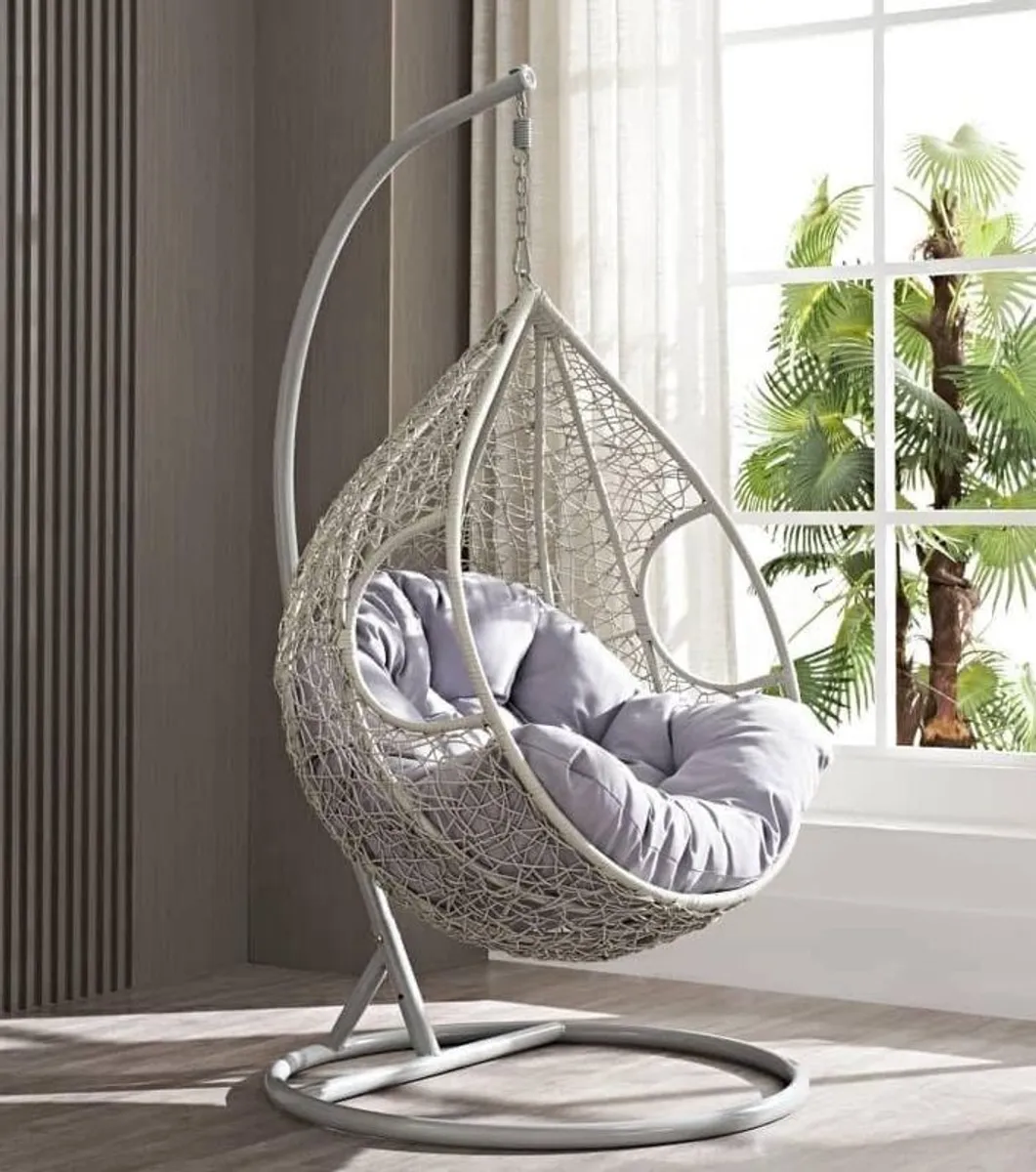 Egg Chair Brand New - Image 2