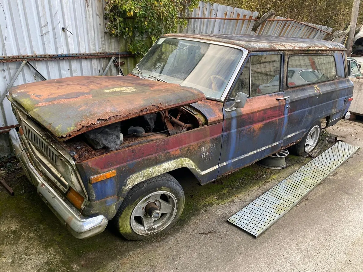 Chrysler/Cherokee - Image 1