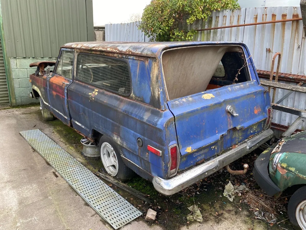 Chrysler/Cherokee - Image 2