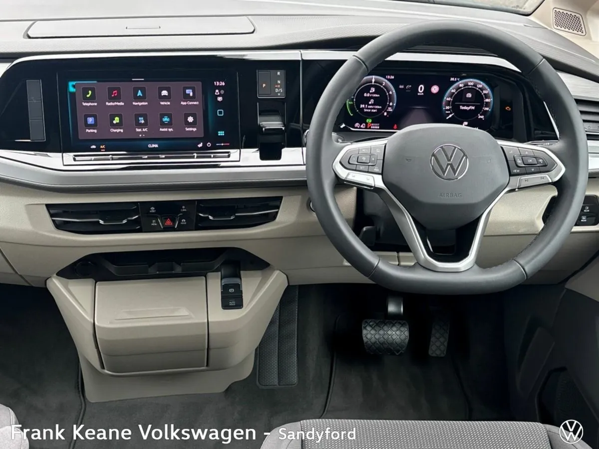 Volkswagen Multivan T7 LIFE PLUG-IN HYBRID 240BHP - Image 2