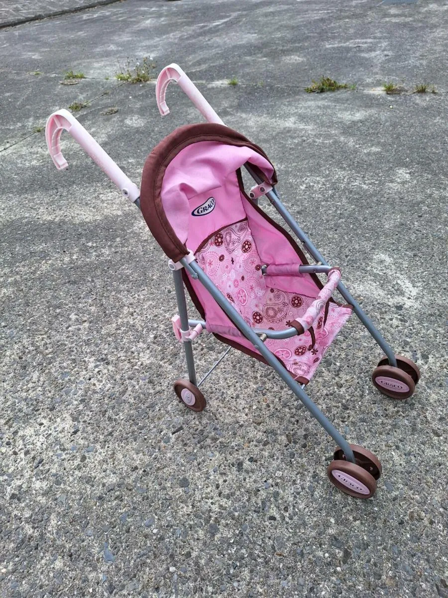 Graco dolls pram and baby shopping trolley - Image 1