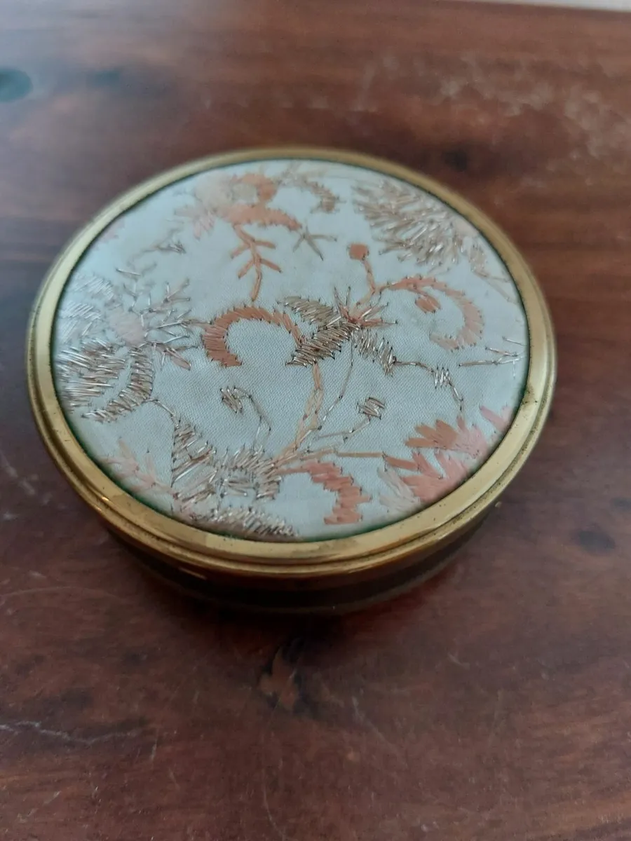 Marget Rose 1950s jewellery box - Image 1