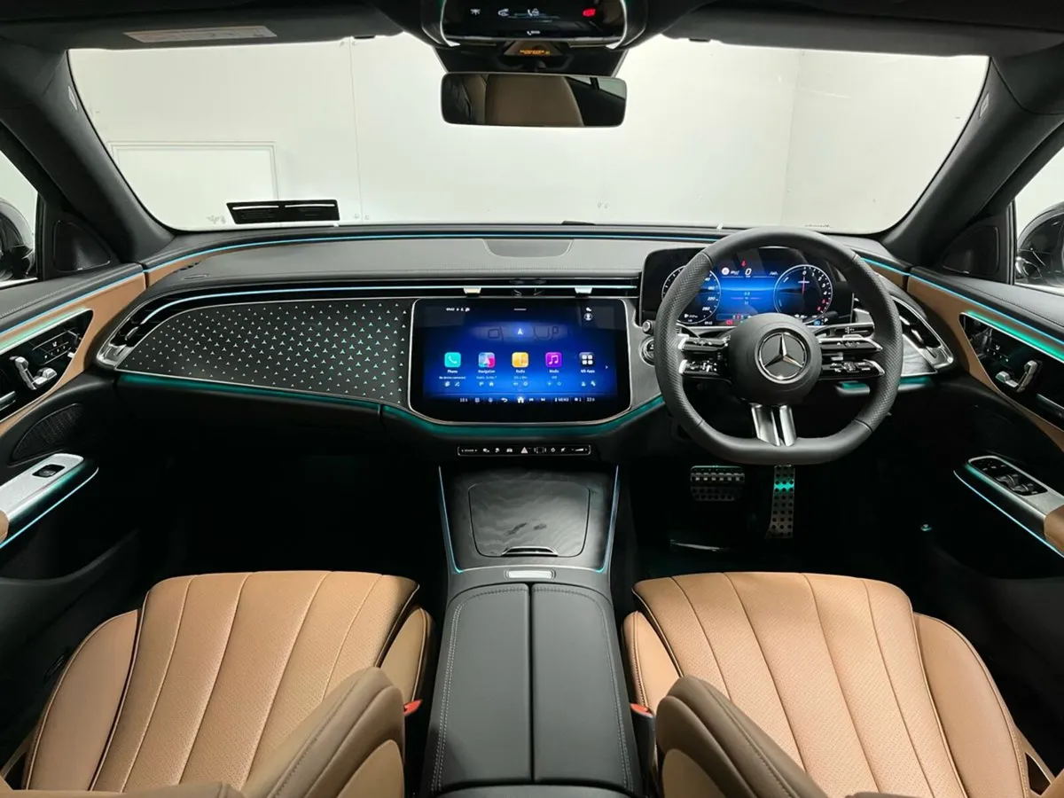 Mercedes-Benz E-Class 300de AMG - 20 Inch Alloys - - Image 4