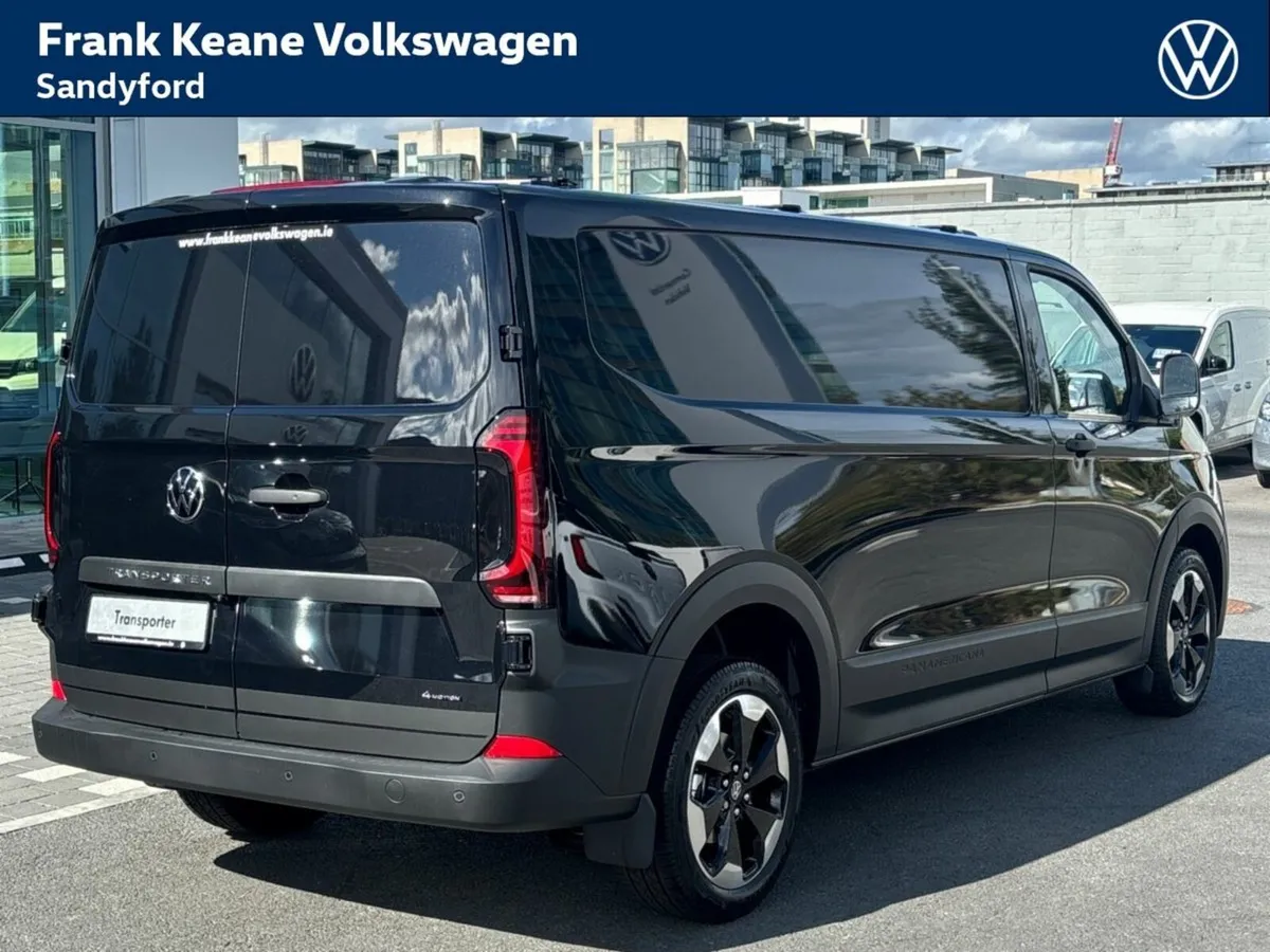 Volkswagen Transporter PAN AMERICANA 4 MOTION AUTO - Image 2