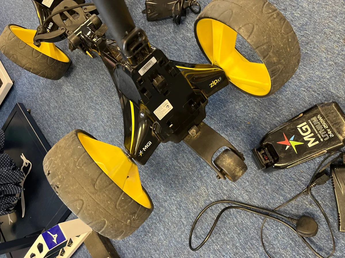 Mgi Trollies choice of 2 with extras - Image 4