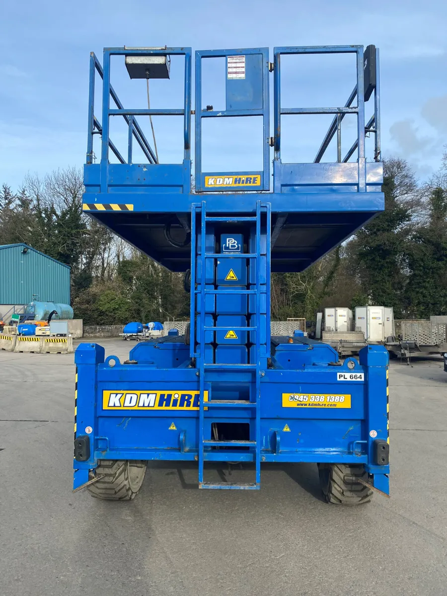 2018 PB S225-24 DS 72FT TWIN DECK DIESEL SCISSOR - Image 1