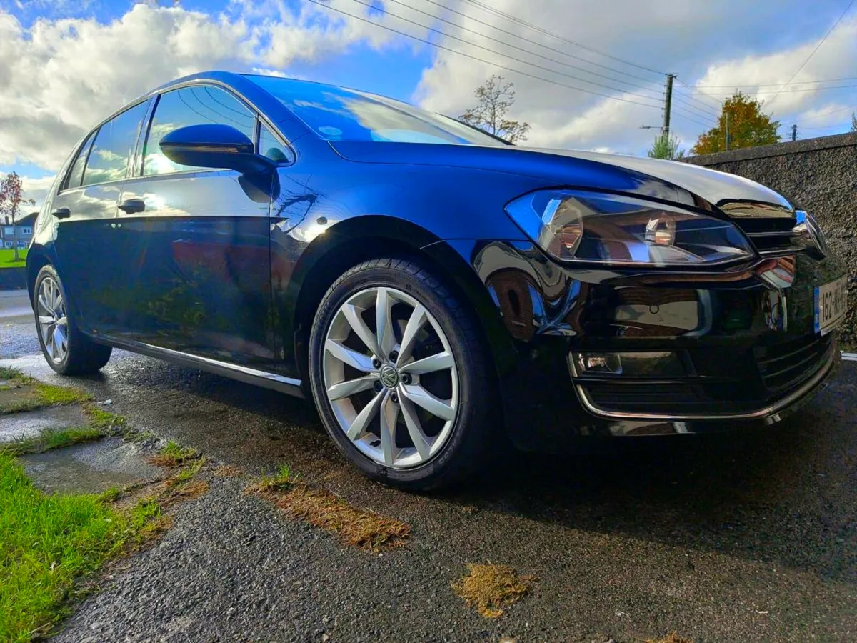 VW golf low miles auto high spec - Image 1