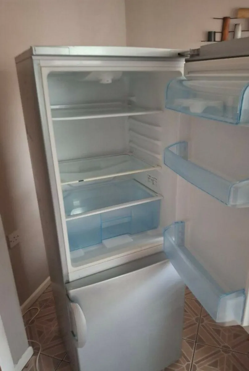 Fridge freezer - Image 3