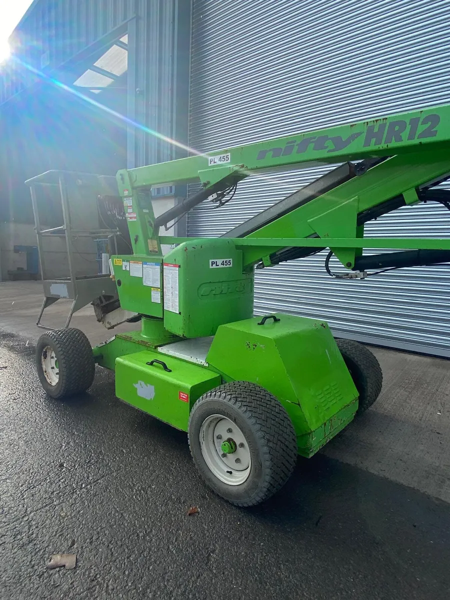 2014 NIFTYLIFT HR12 NDE 40FT ELECTRIC/DIESEL ARTIC - Image 2