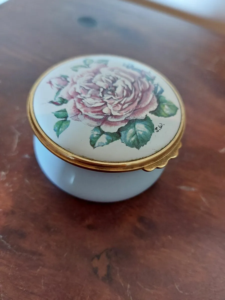 Kingsley Enamels trinket box - Image 1