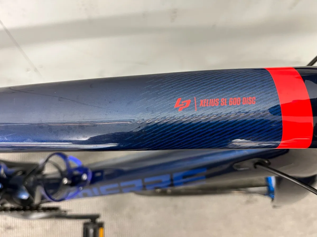 Lapierre Carbon Road bike - Image 3